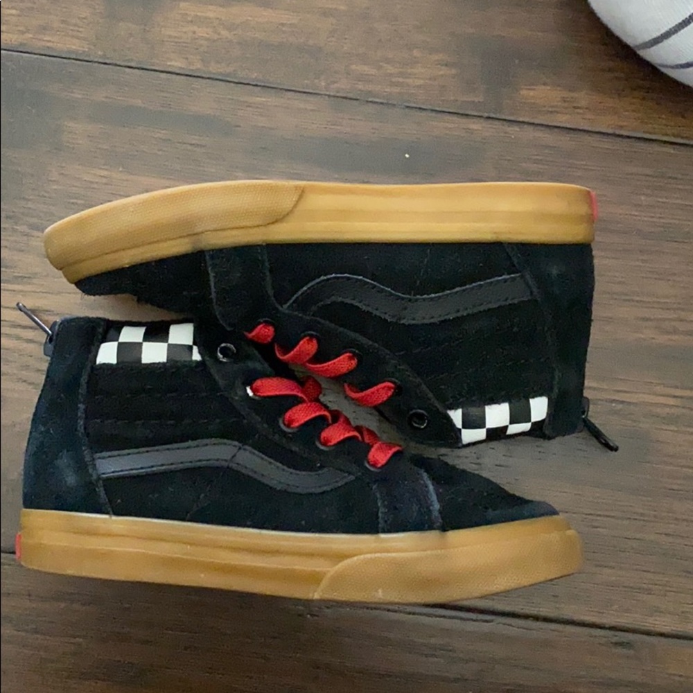 Toddler mid top vans